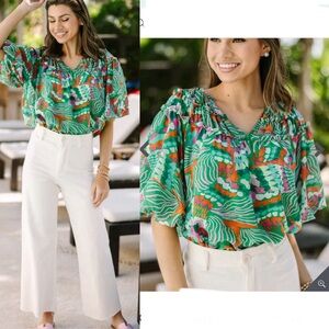Entro Green Multicolor Blouse